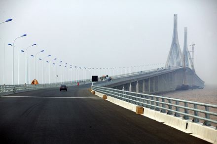 Donghai Bridge Shanghai Yangshan Island