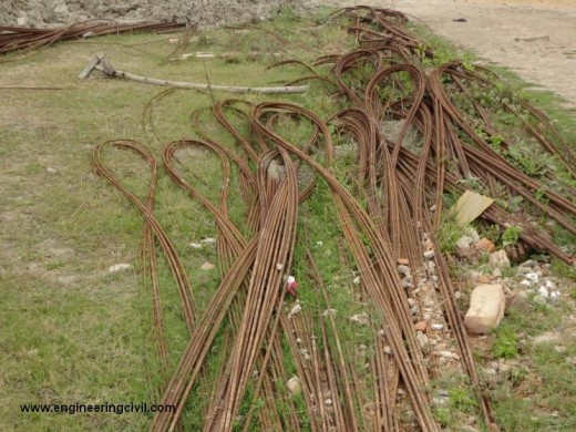 Fig Wrong Practise Laying of rebars on ground