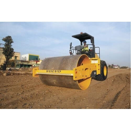 Vibratory-soil-compactor