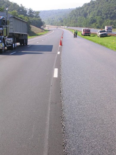 Longitudinal construction joint